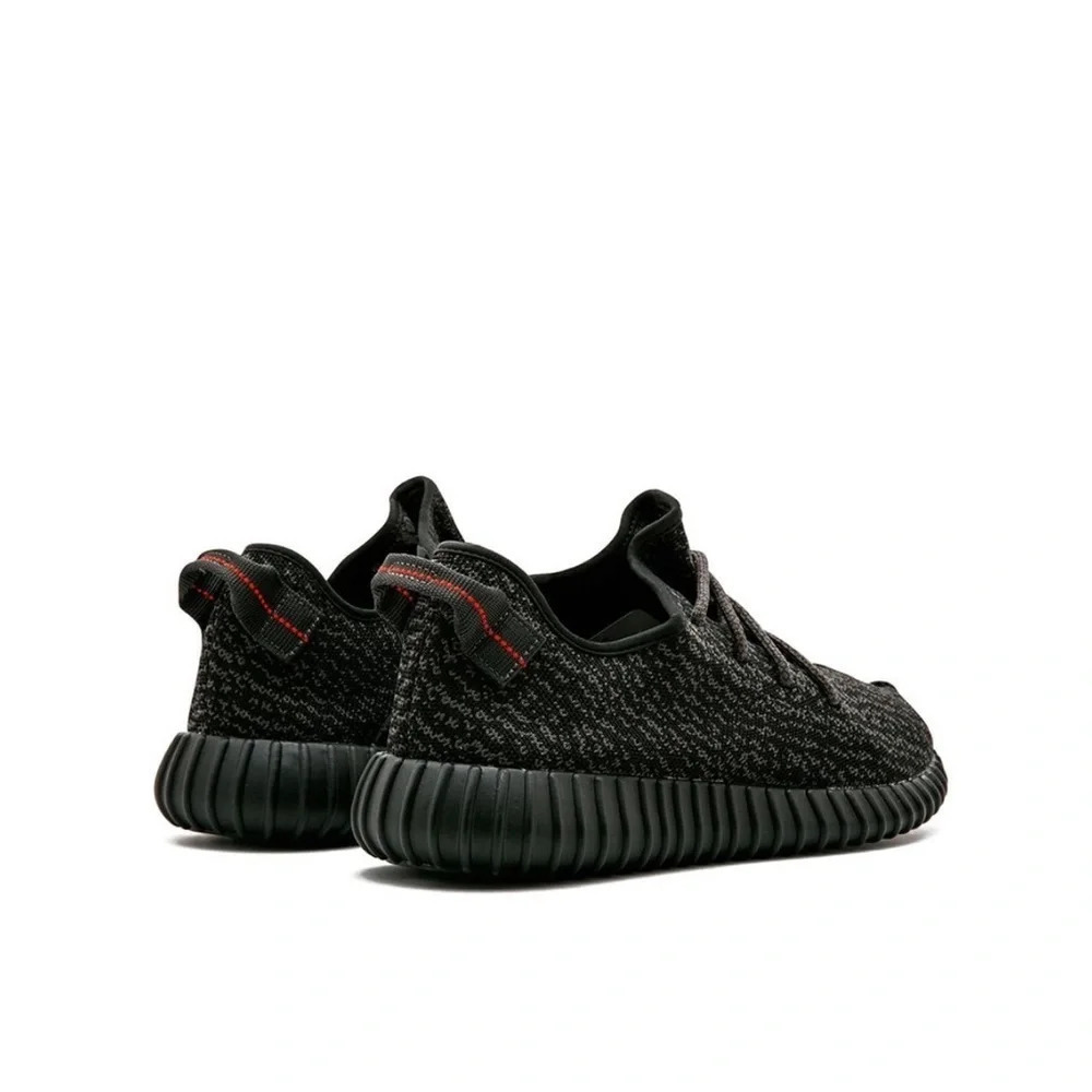 ✨Host Pick✨ Yeezy Boost 350 Pirate Black // Sz 8